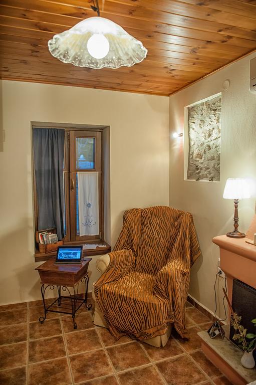 Oriades Hotel Mourésion Szoba fotó